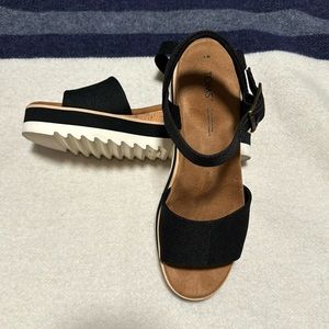 Amazingly comfortable Toms sandals.